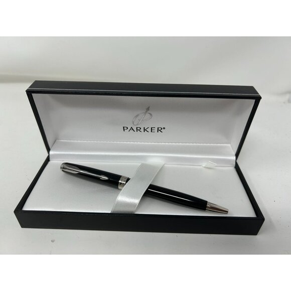 Vintage Parker Sonnet Ballpoint Pen Black Lacquer & Silver Trim New In Box